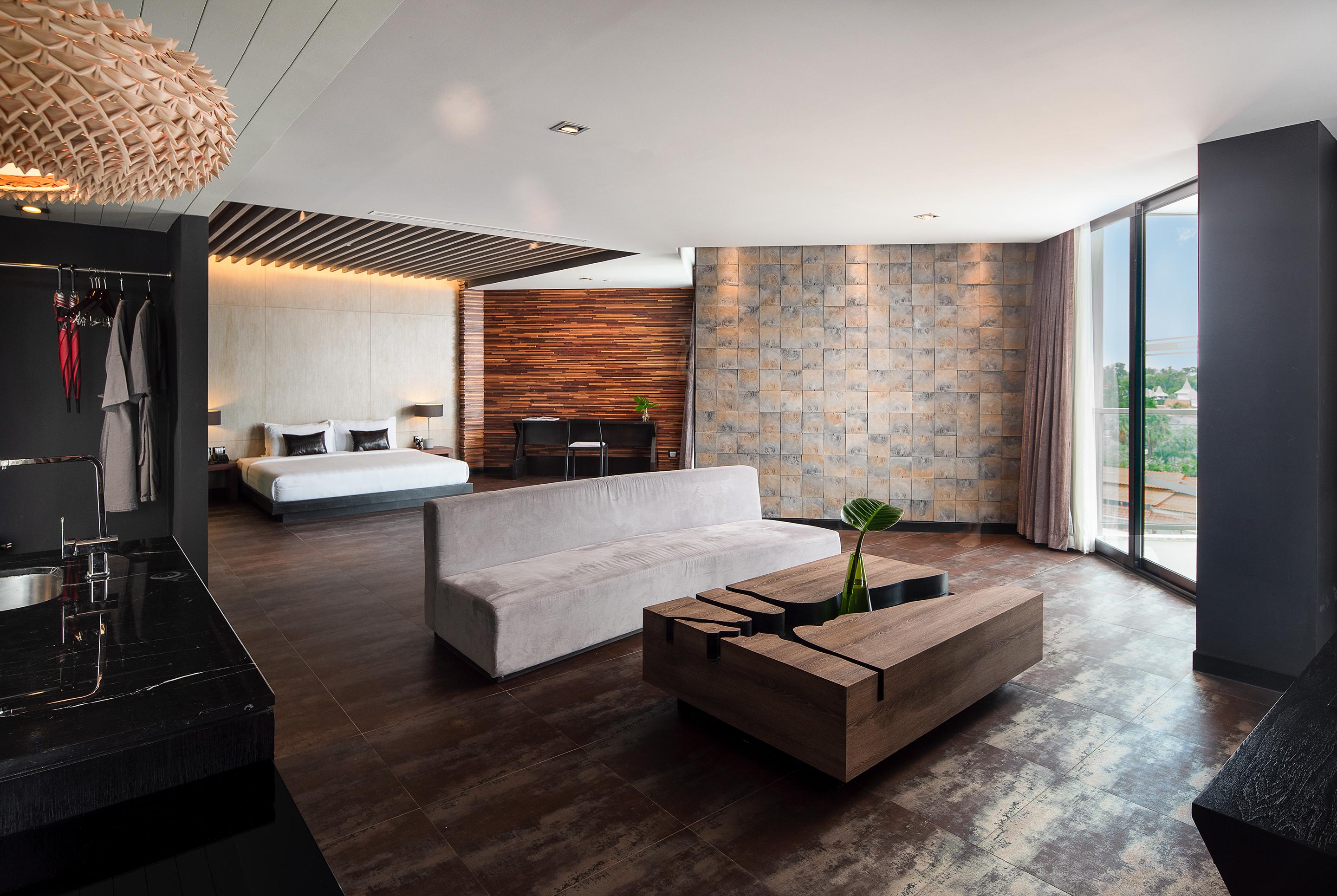 Tsix5 Quarter Hotel Pattaya Bagian luar foto